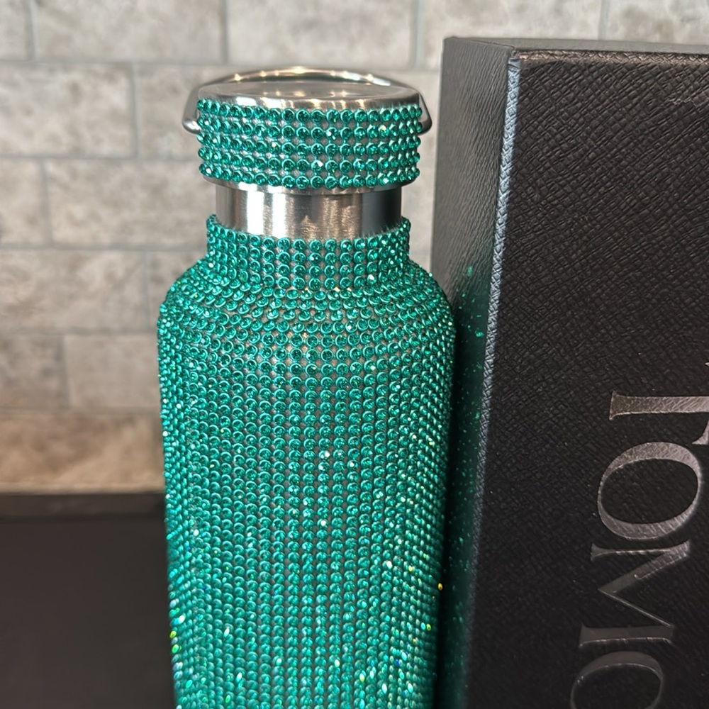 TOMO Majestic Forest 750ML/25oz - Picture 4 of 7